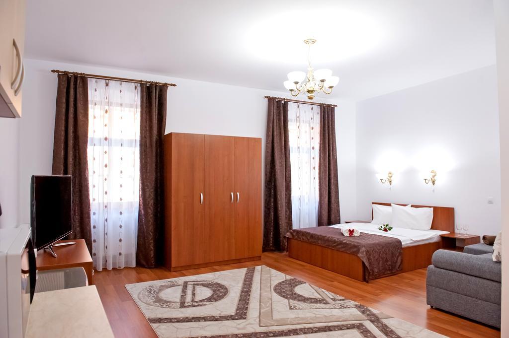 Cathedral Apartments Sibiu Room photo